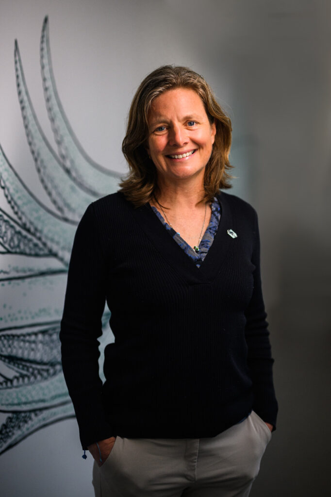 Professor Heather Koldewey